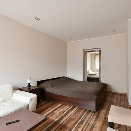 Modern Studio-Apartment In The Centre, Free Parking Рига Экстерьер фото