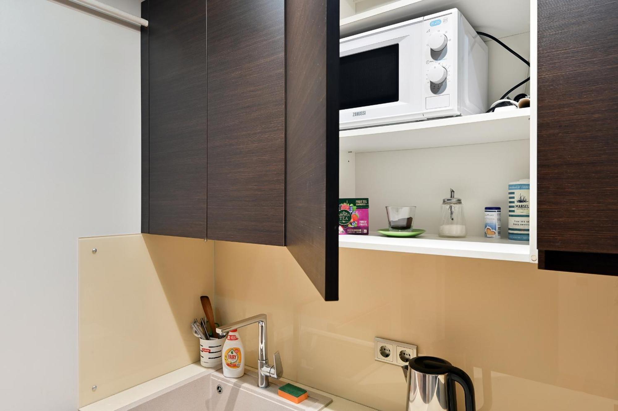 Modern Studio-Apartment In The Centre, Free Parking Рига Экстерьер фото