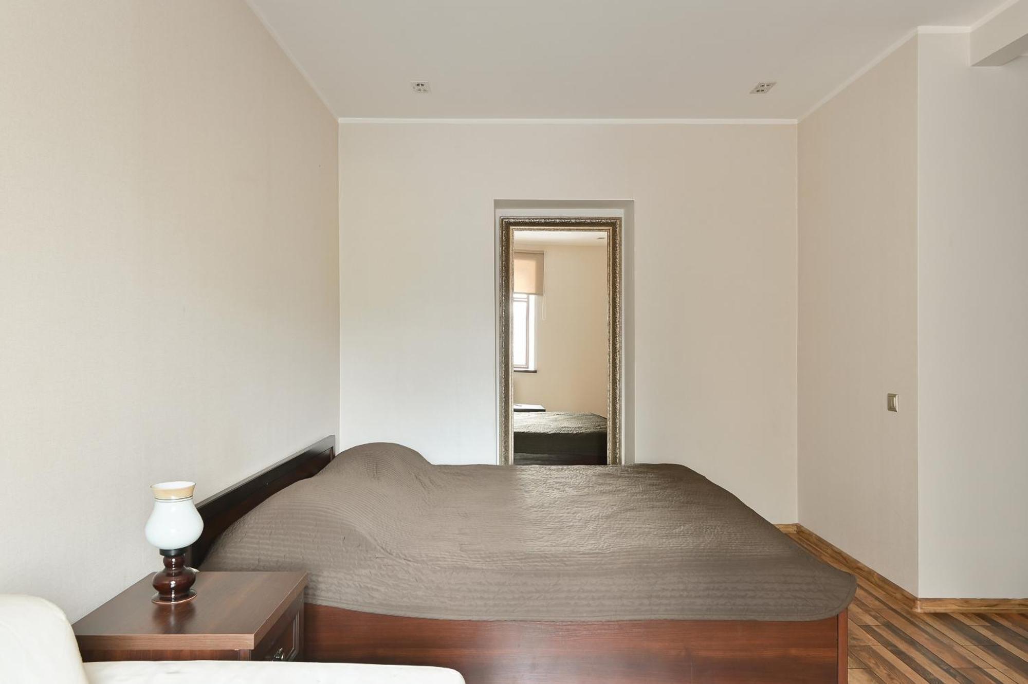 Modern Studio-Apartment In The Centre, Free Parking Рига Экстерьер фото