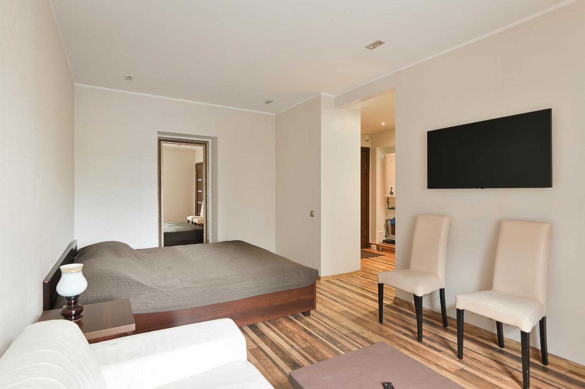 Modern Studio-Apartment In The Centre, Free Parking Рига Экстерьер фото